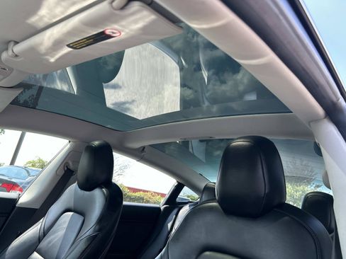 Used 2018 Tesla Model 3 Long Range AWD/4WD image 28