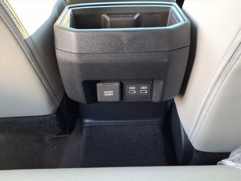 New 2025 Toyota Tacoma Limited image 6