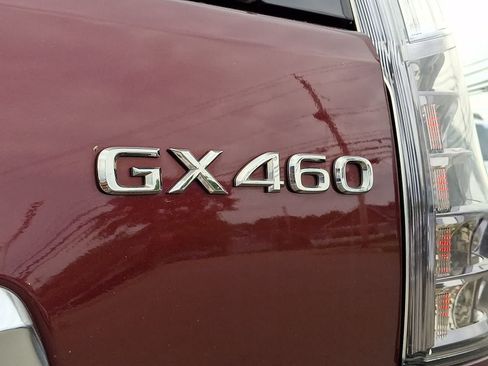 Used 2021 Lexus GX 460 Luxury AWD/4WD image 34