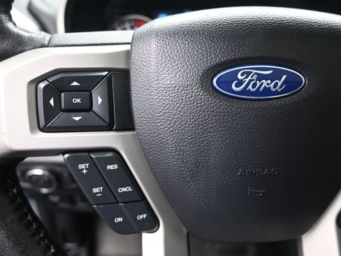 Used 2019 Ford F150 Lariat w/ Equipment Group 502A Luxury image 15