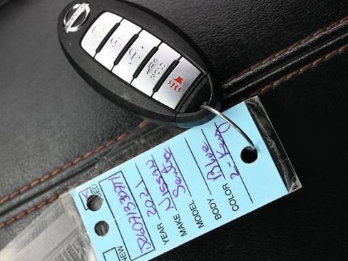 Used 2021 Nissan Sentra SR FWD image 22