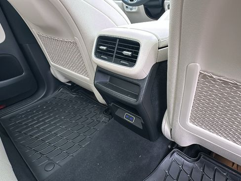 Used 2026 Mercedes-Benz GLE 350 4MATIC image 26