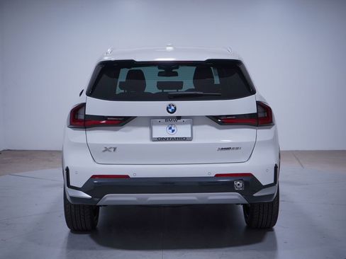 Used 2026 BMW X1 xDrive28i w/ Convenience Package AWD/4WD image 4