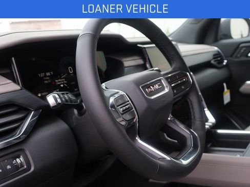 New 2026 GMC Acadia Elevation w/ Elevation Premium Package AWD/4WD image 24