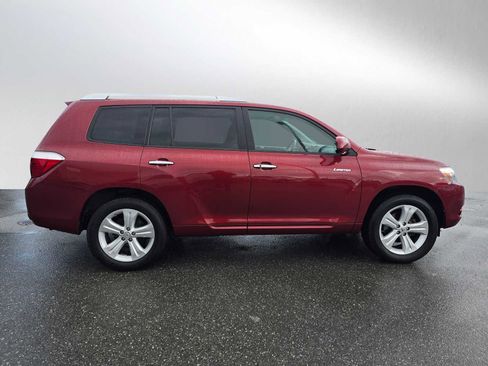 Used 2010 Toyota Highlander Limited image 2