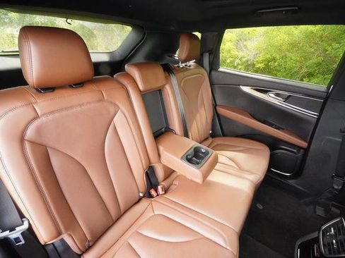 Used 2023 Lincoln Nautilus Reserve AWD/4WD image 26