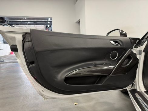 Used 2011 Audi R8 V10 AWD/4WD image 48