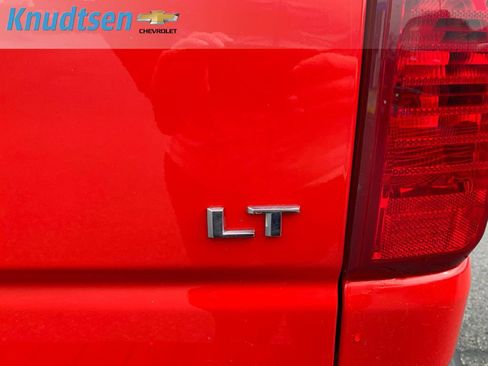 Used 2021 Chevrolet Silverado 2500 LT w/ Convenience Package image 6