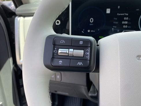 Used 2024 Hyundai Santa Fe Limited image 19