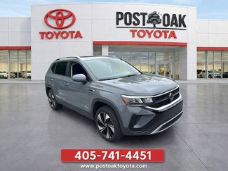 Used 2024 Volkswagen Taos SE w/ Panoramic Sunroof Package AWD/4WD video 1