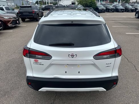 Used 2023 Toyota Corolla Cross XLE w/ Convenience Package AWD/4WD image 6