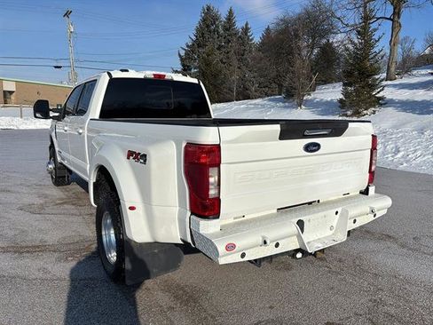 Certified 2020 Ford F350 Lariat w/ Lariat Value Package image 2