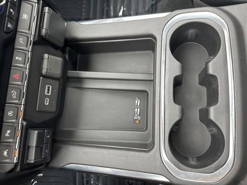 Used 2019 Chevrolet Silverado 1500 LTZ w/ LTZ Premium Package image 35