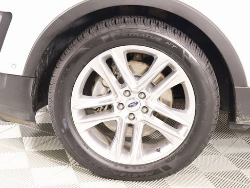 Used 2017 Ford Explorer Limited w/ Equipment Group 301A image 20