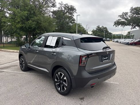 Used 2026 Nissan Kicks SV w/ SV Premium Package AWD/4WD image 8