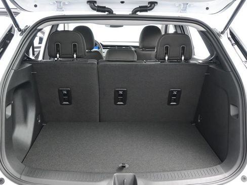 New 2027 Chevrolet Bolt LT w/ Comfort Package FWD image 38