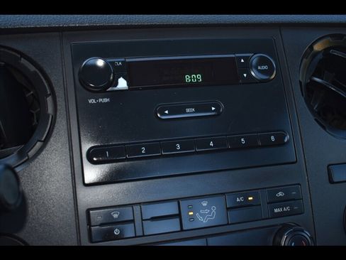 Used 2016 Ford F250 XL image 11