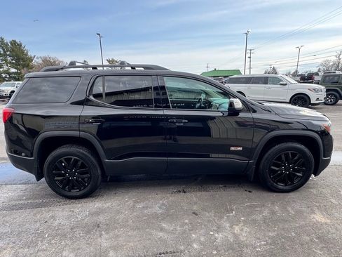 Used 2017 GMC Acadia SLE w/ Driver Alert Package I image 8