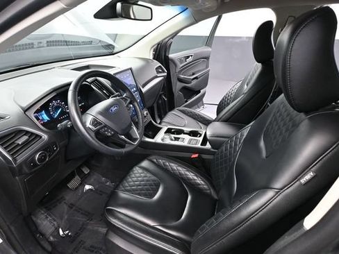Used 2024 Ford Edge Titanium AWD/4WD image 21