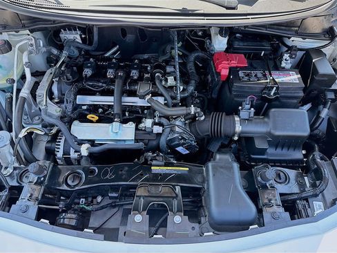 Used 2025 Nissan Versa SV image 27