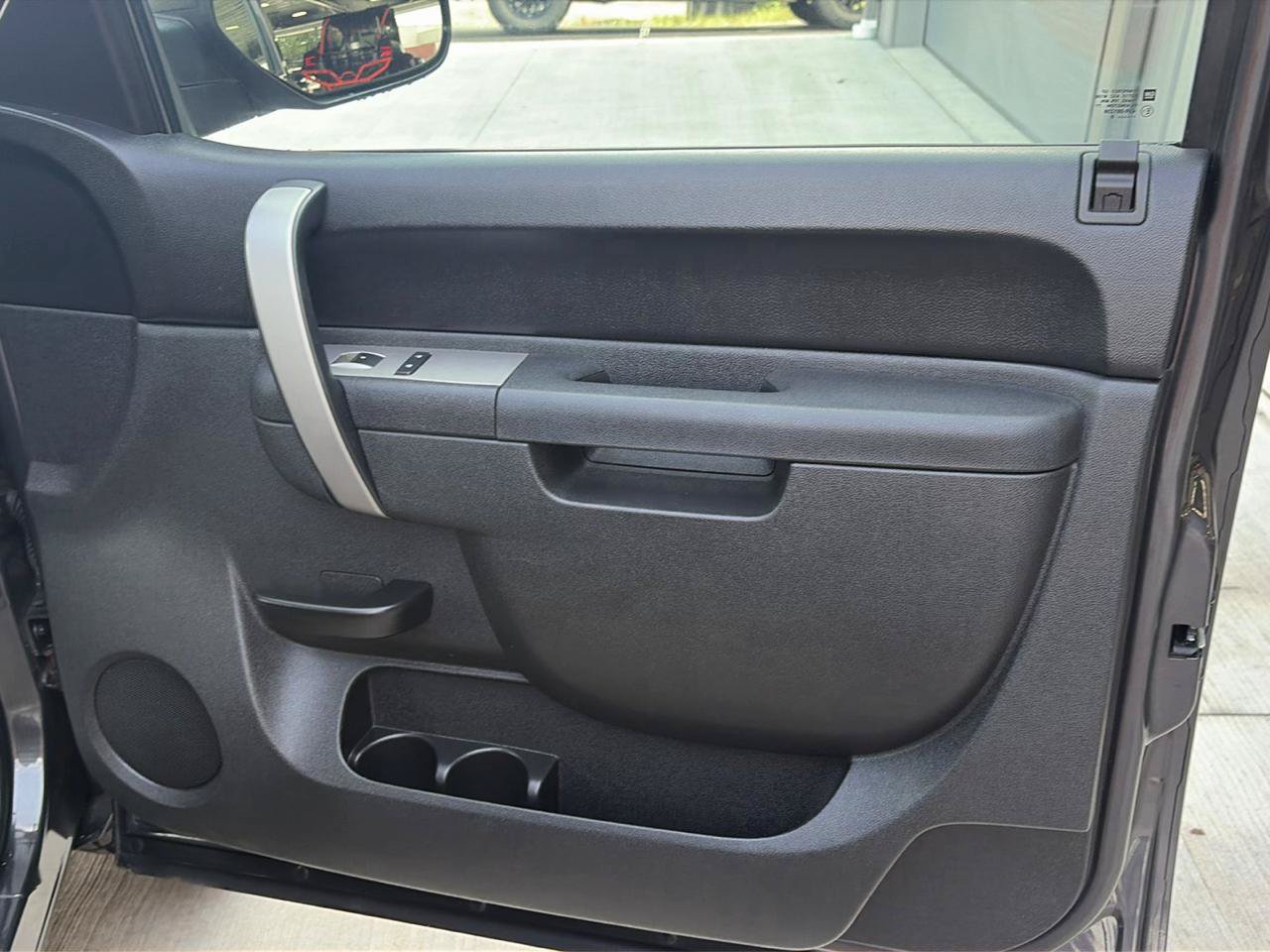 Used 2010 GMC Sierra 1500 SLE RWD image 12