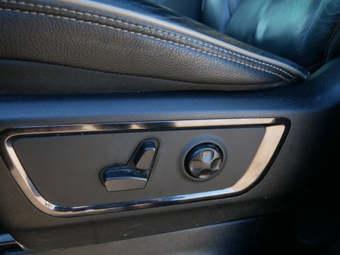 Certified 2022 RAM 1500 Limited image 22