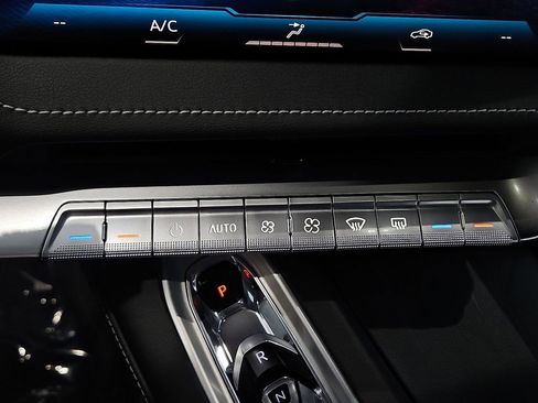 New 2026 Chevrolet Corvette Stingray Convertible w/ Z51 Performance Package image 14