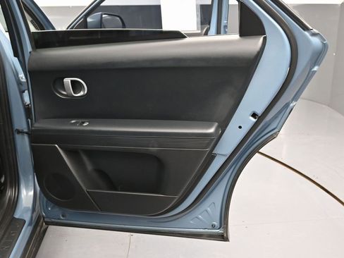 Used 2022 Hyundai Ioniq 5 SE image 35