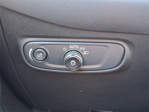 Used 2024 Chevrolet Equinox LT image 22