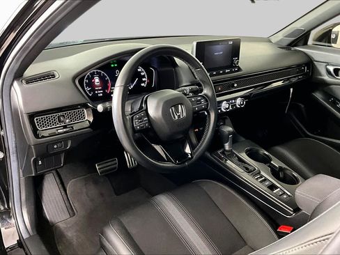 Used 2025 Honda Civic Sport image 16