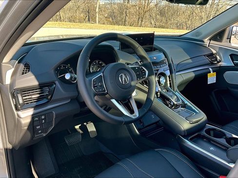 Used 2025 Acura RDX w/ Technology Package image 8