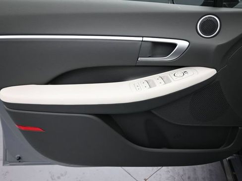 Used 2026 Hyundai Sonata SEL FWD image 21