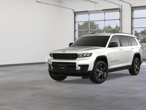 New 2024 Jeep Grand Cherokee L Altitude image 1