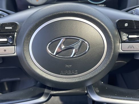 Used 2022 Hyundai Santa Cruz Limited AWD/4WD image 17