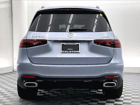New 2026 Mercedes-Benz GLS 580 4MATIC image 3