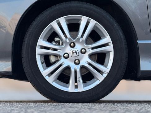 Used 2011 Honda Fit Sport image 29