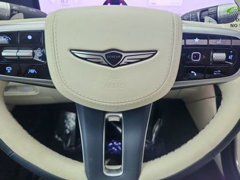 Used 2025 Genesis GV80 3.5T Prestige AWD/4WD image 43