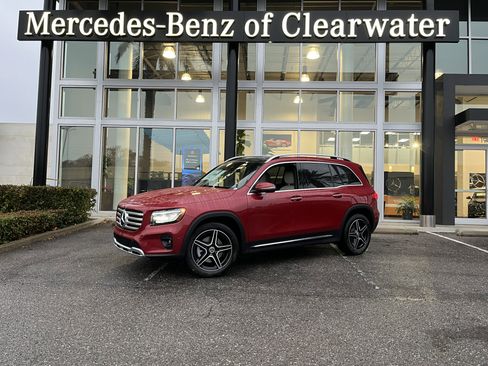 New 2026 Mercedes-Benz GLB 250 image 1