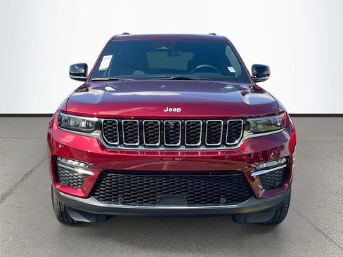 Used 2025 Jeep Grand Cherokee Limited w/ Luxury Tech Group II AWD/4WD image 2