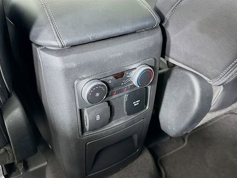 Used 2023 Ford Explorer Limited w/ Equipment Group 301A image 31