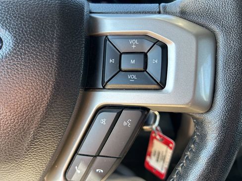 Used 2020 Ford F250 Lariat w/ Lariat Value Package image 20