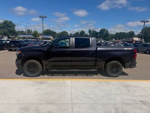 Used 2024 Chevrolet Silverado 1500 RST w/ Protection Package AWD/4WD image 13