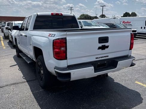 Used 2018 Chevrolet Silverado 1500 LT w/ All Star Edition AWD/4WD image 4