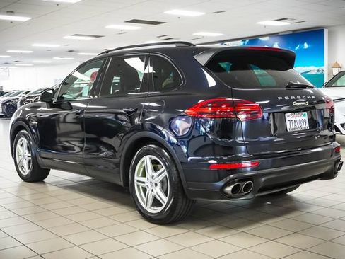 Used 2016 Porsche Cayenne S AWD/4WD image 8
