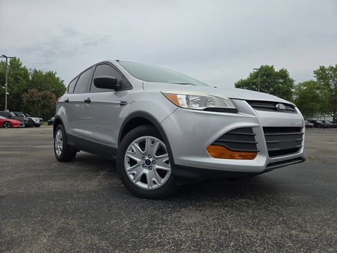 Used 2016 Ford Escape S FWD image 32