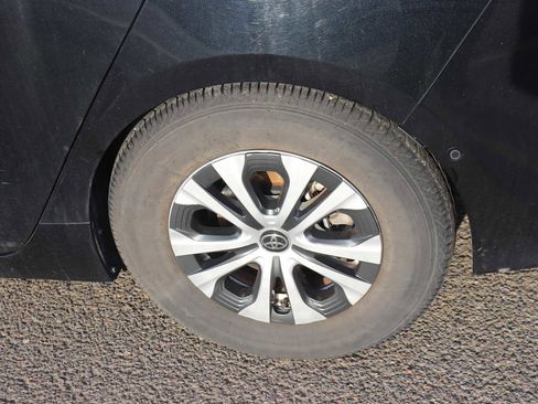 Certified 2022 Toyota Prius Prime Limited image 9