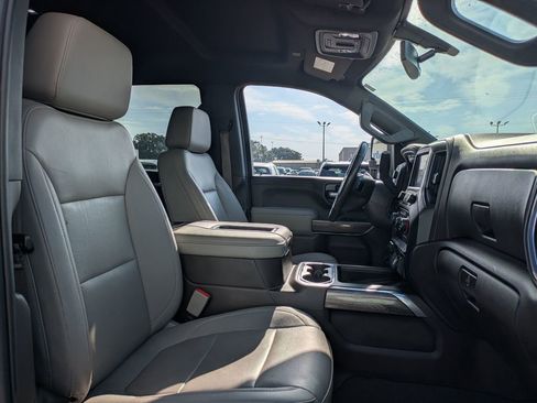 Used 2021 Chevrolet Silverado 2500 LTZ w/ LTZ Plus Package image 32