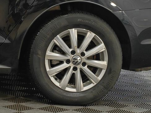 Used 2013 Volkswagen Jetta SE image 41