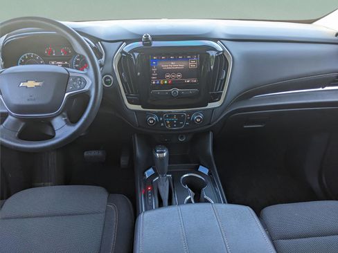 Used 2020 Chevrolet Traverse LS w/ LPO, Black Accent Package FWD image 15