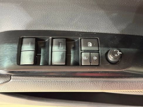 Certified 2025 Toyota Camry SE image 15